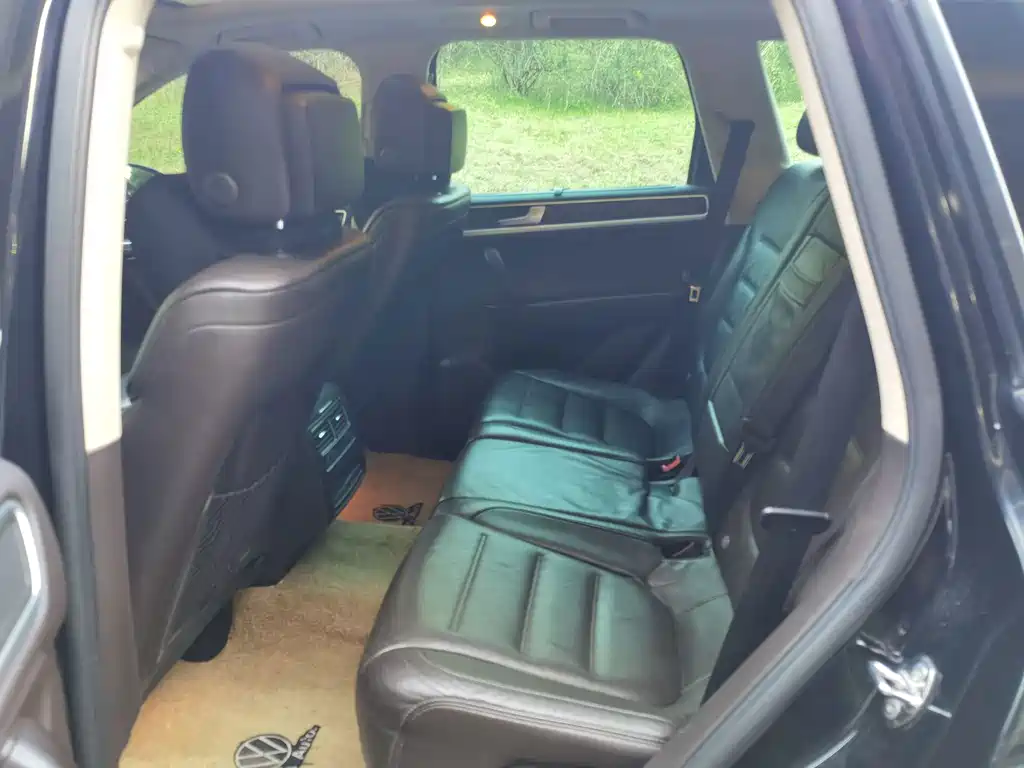 Volkswagen Touareg — миниатюра 10