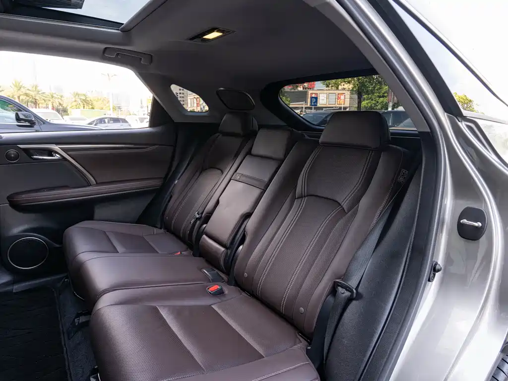 Lexus RX — миниатюра 12