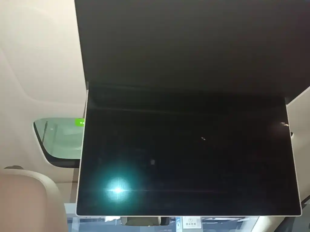 Li Auto Li i8 — миниатюра 18