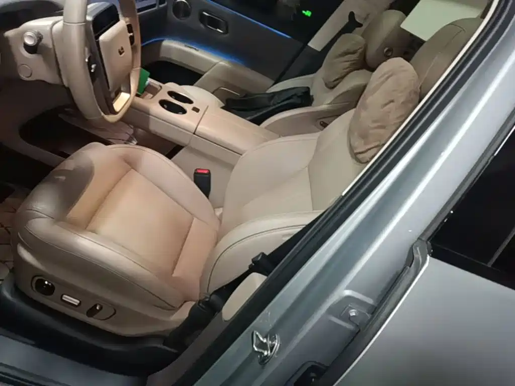 Li Auto Li i8 — миниатюра 15