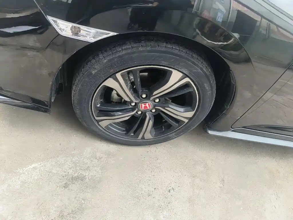 Honda Civic — миниатюра 23