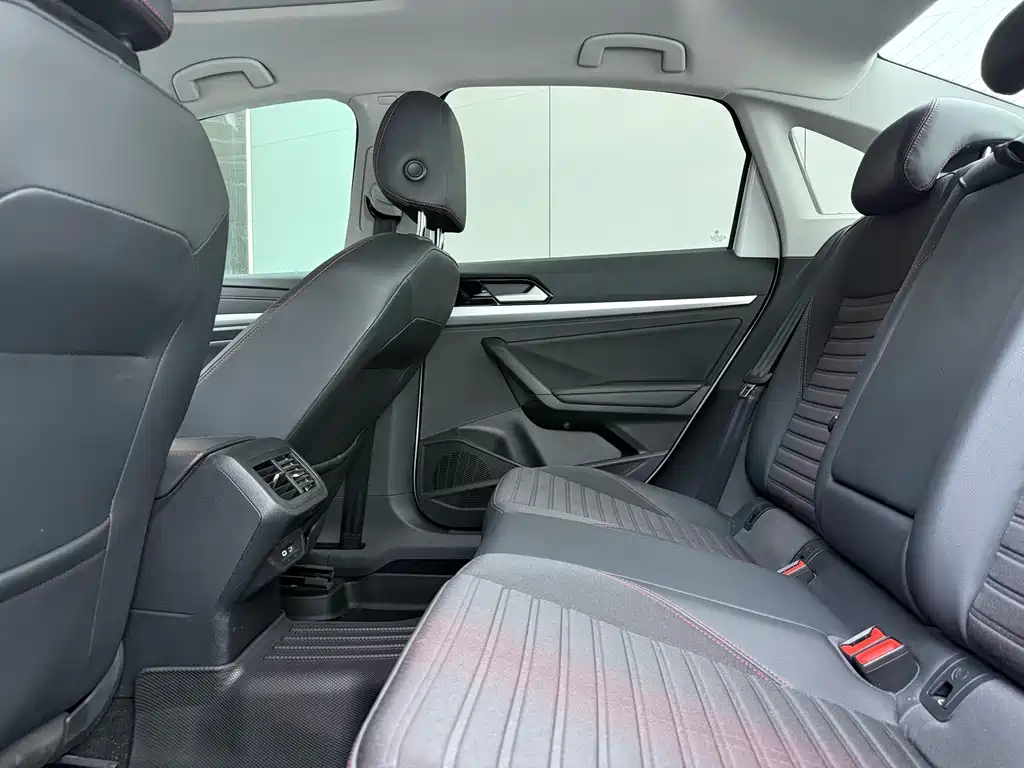 Volkswagen Lavida — миниатюра 10