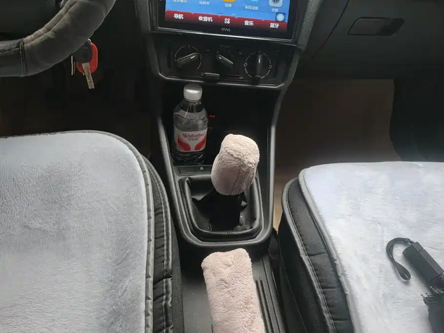 Volkswagen Santana — миниатюра 16