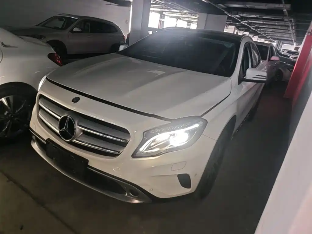 Mercedes-Benz GLA 2017