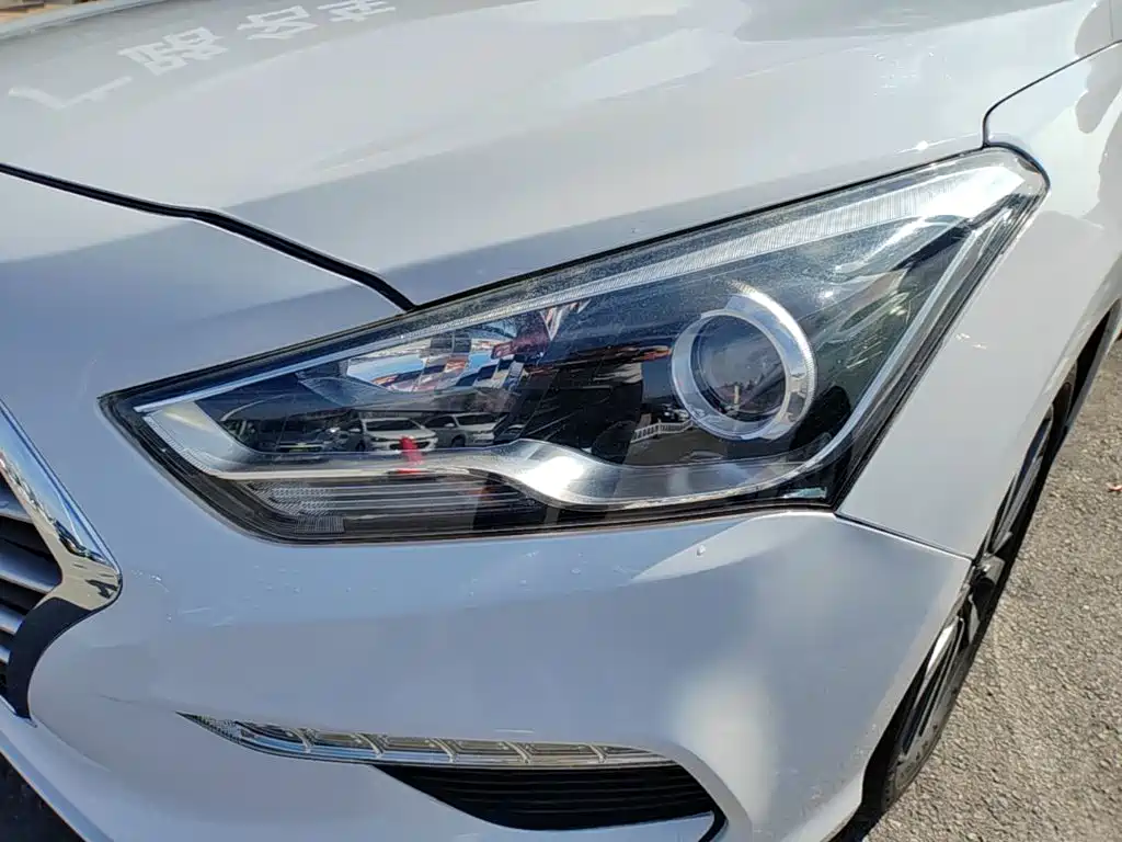 Hyundai Mistra — миниатюра 24