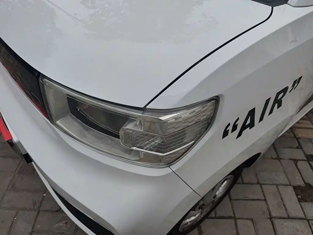 Wuling MINIEV — миниатюра 24