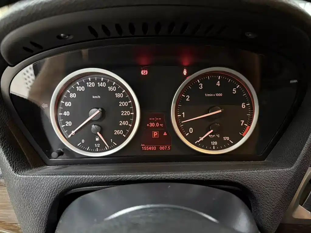 BMW X6 — миниатюра 12