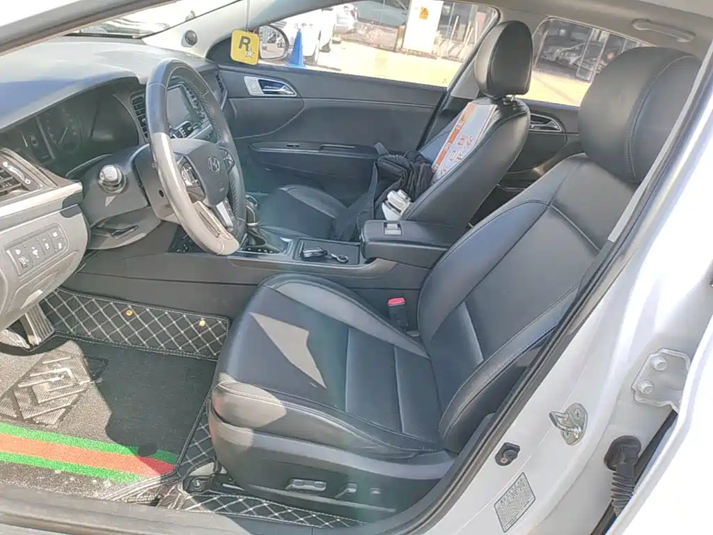 Hyundai Mistra — миниатюра 15
