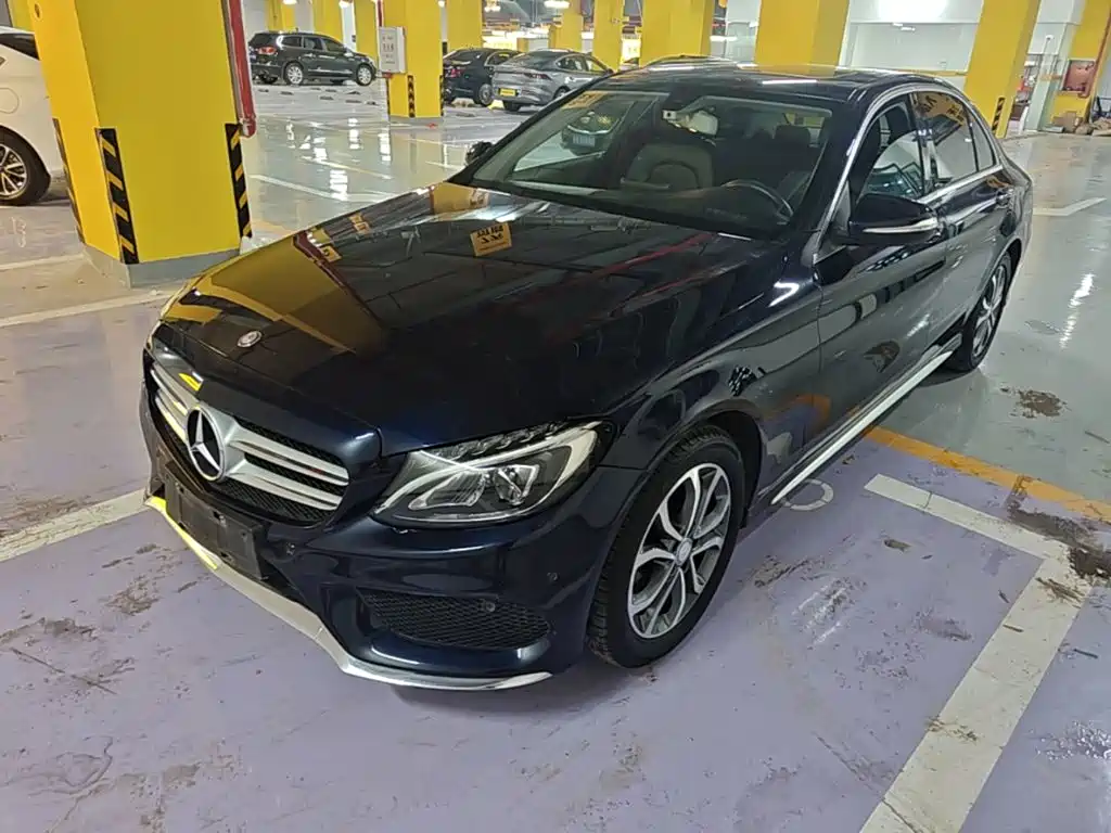Mercedes-Benz C-Class — миниатюра 2