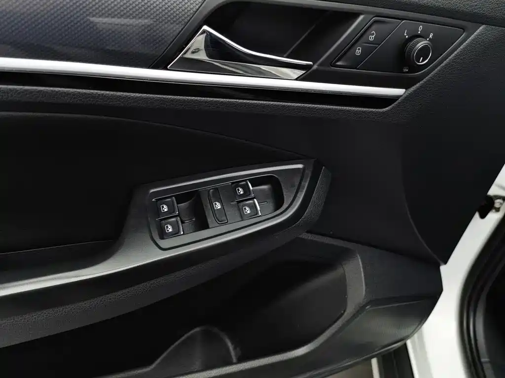 Volkswagen C-Trek — миниатюра 9