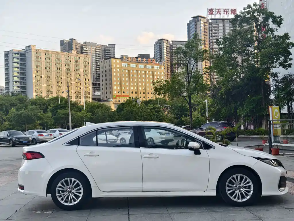 Toyota Allion — миниатюра 4