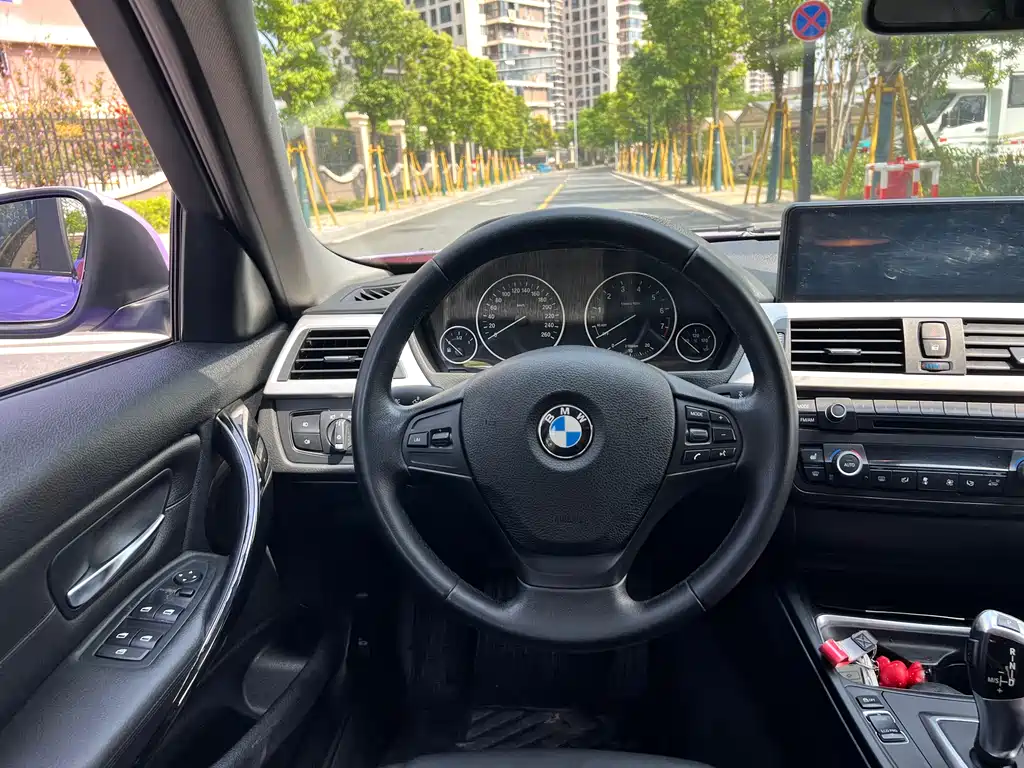 BMW 3 Series 3 2013 320i Fashion