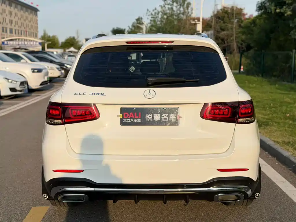 Mercedes-Benz GLC — миниатюра 8