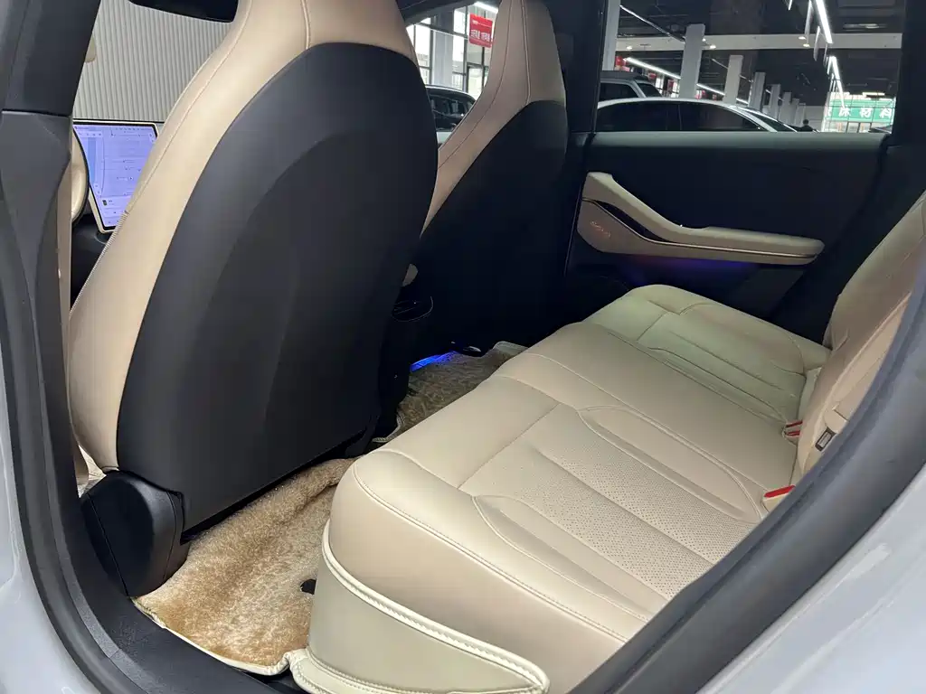 NIO ET5T — миниатюра 13