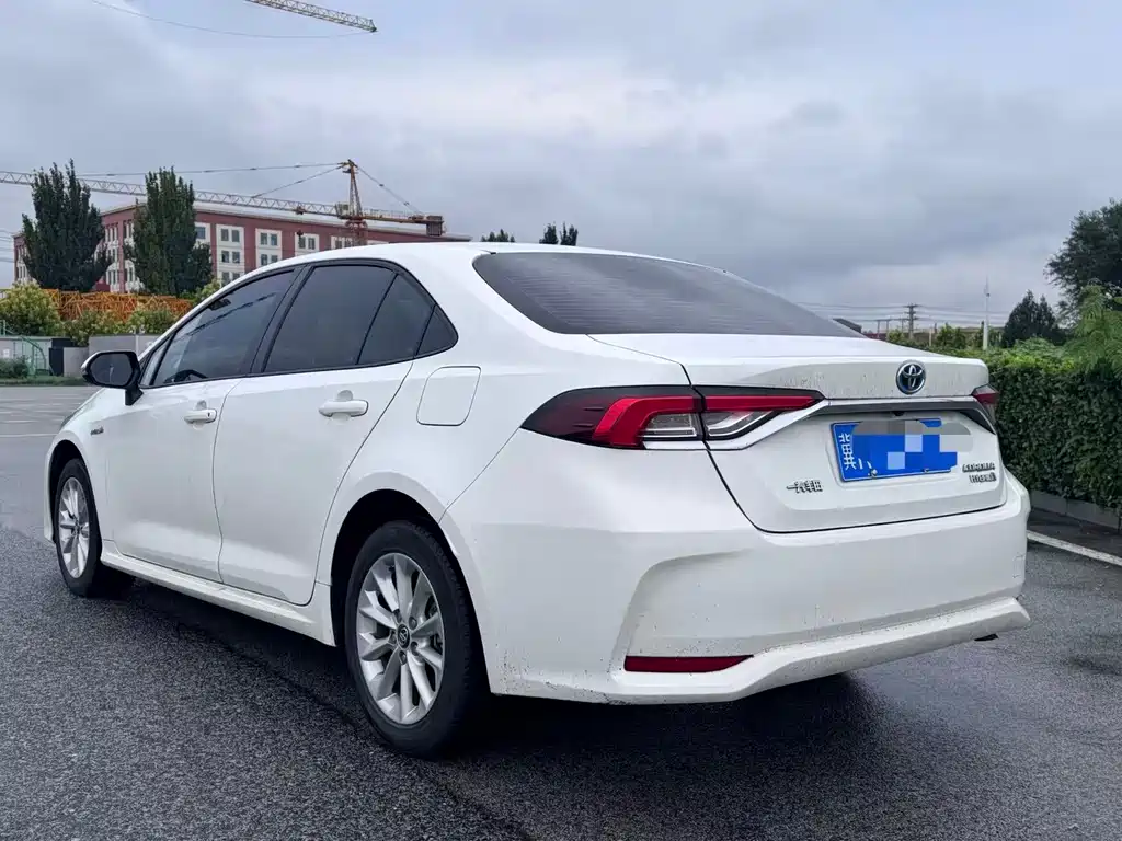 Toyota Corolla — миниатюра 3