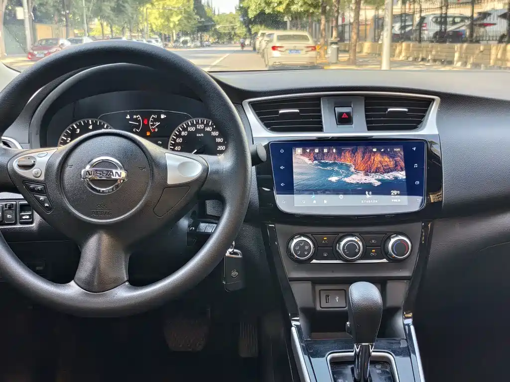 Nissan Sylphy — миниатюра 16