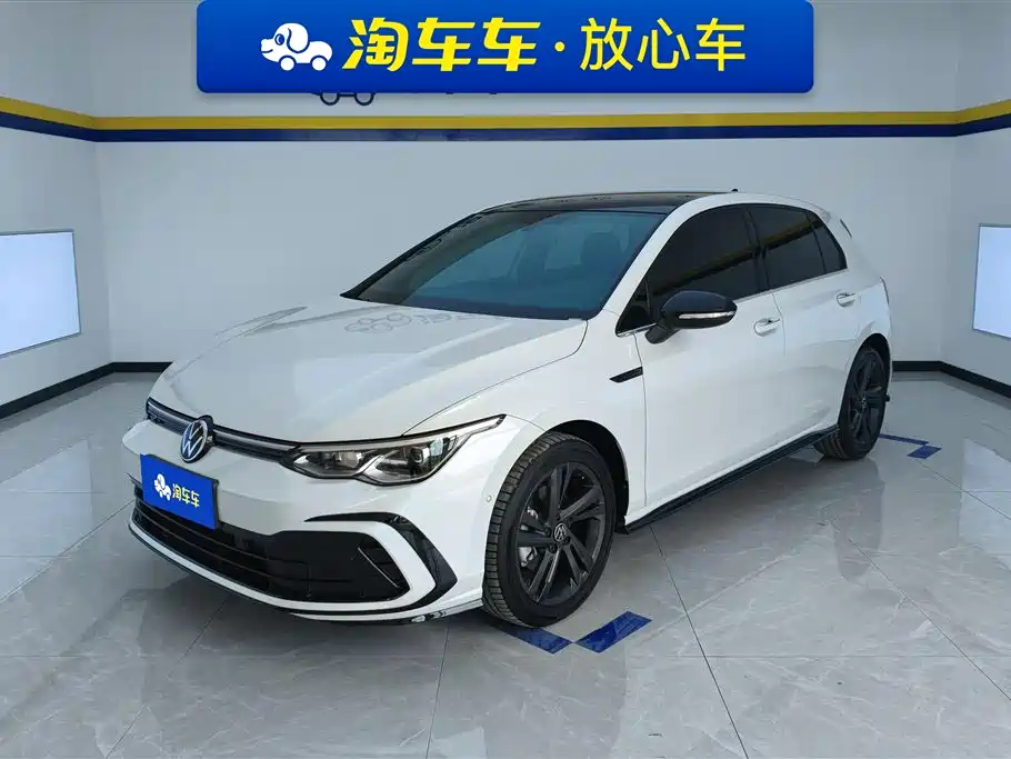 Volkswagen Golf 2024