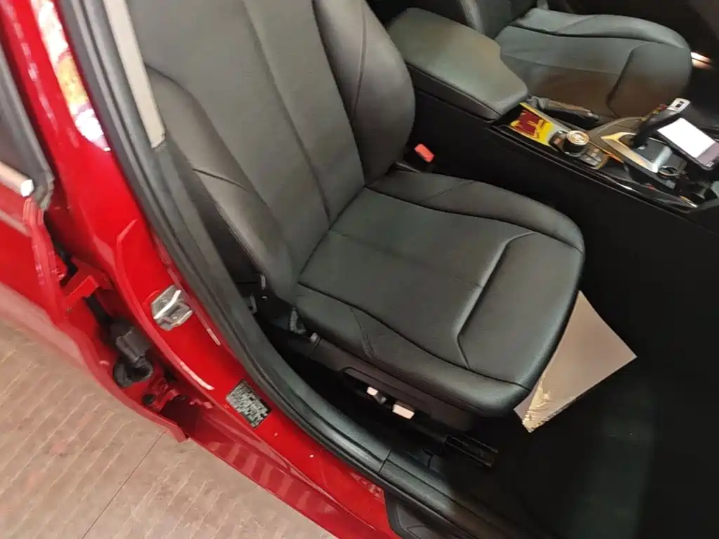 BMW 3 Series — миниатюра 25