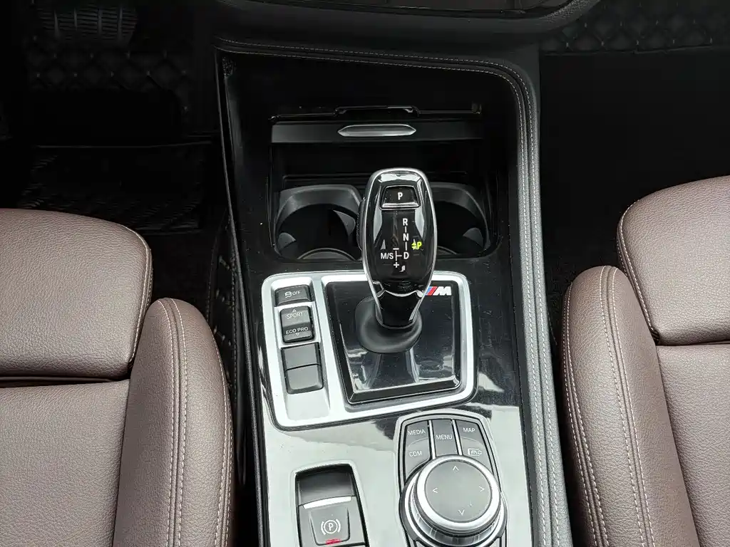 BMW 1 Series — миниатюра 10