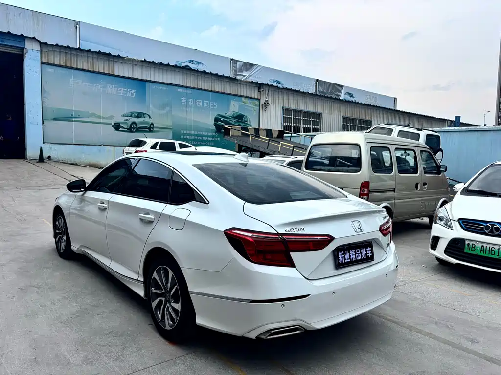 Honda Inspire 2019 260TURBO V