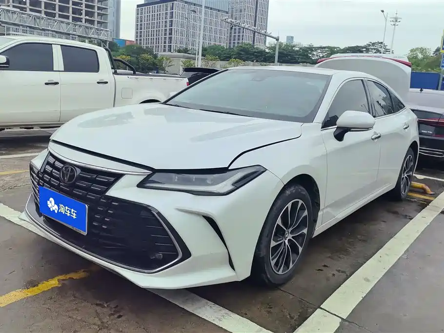 Toyota Avalon 2022
