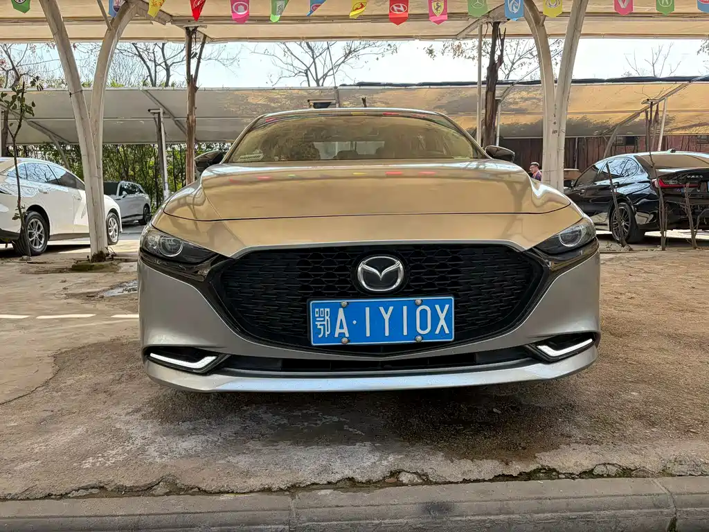 MAZDA 3 ANGKESAILA