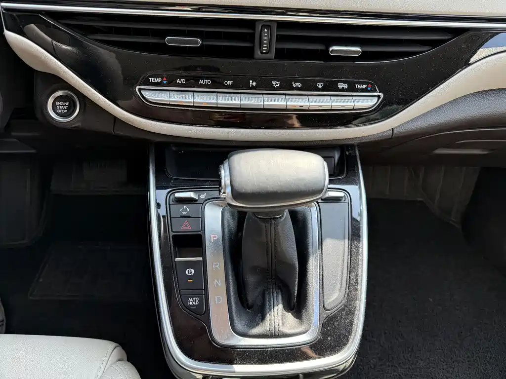 GAC Motor Trumpchi M6 — миниатюра 10