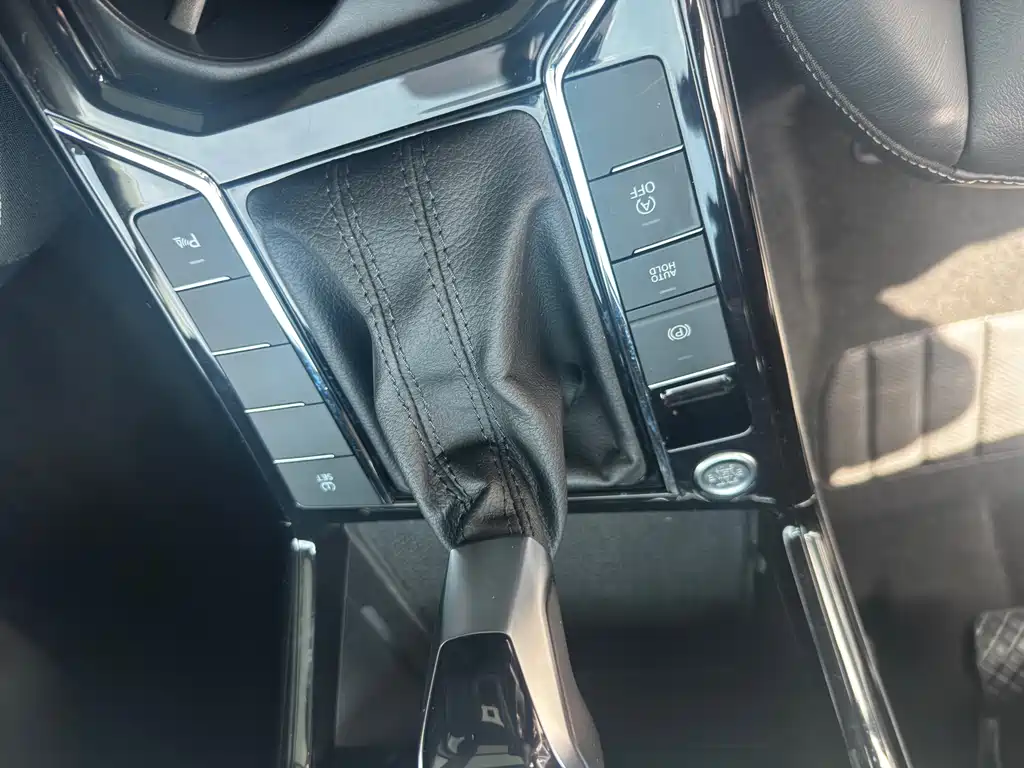 Volkswagen Passat — миниатюра 7