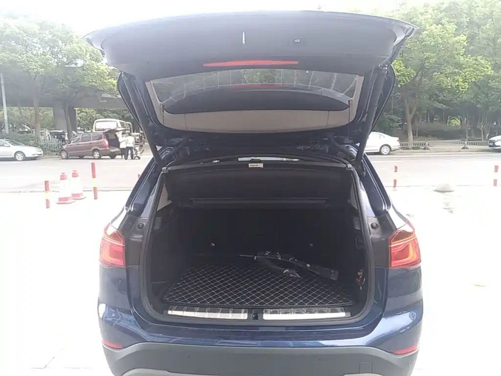 BMW X1 — миниатюра 15