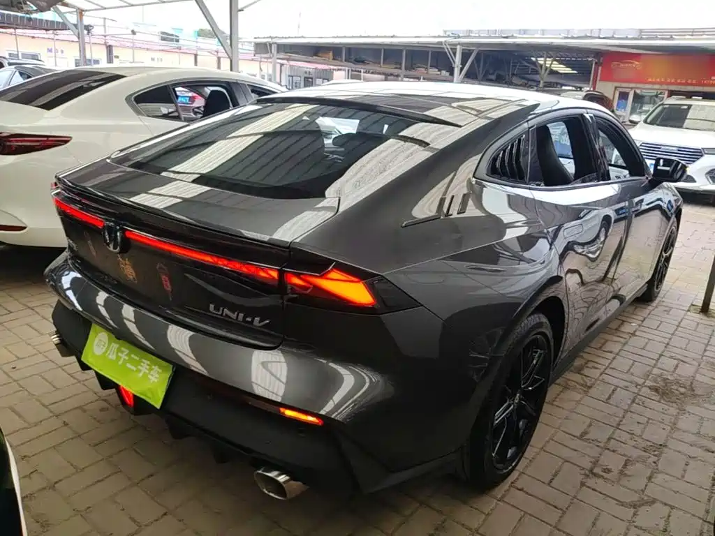 Changan UNI-V — миниатюра 7