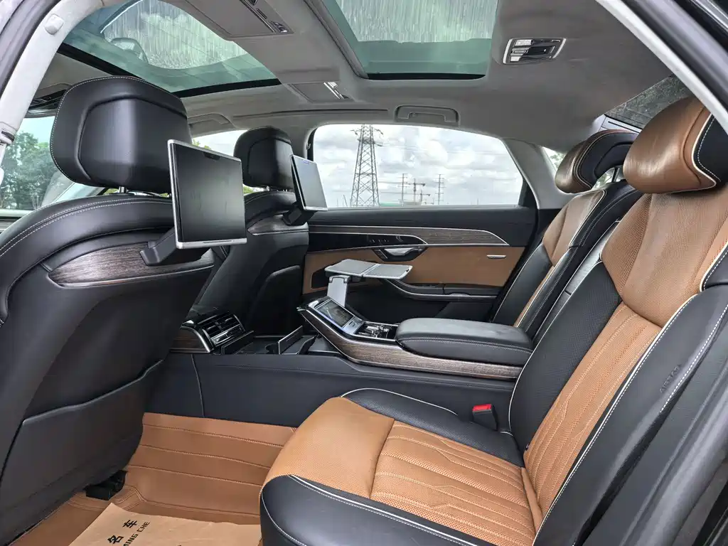 Audi A8 — миниатюра 12