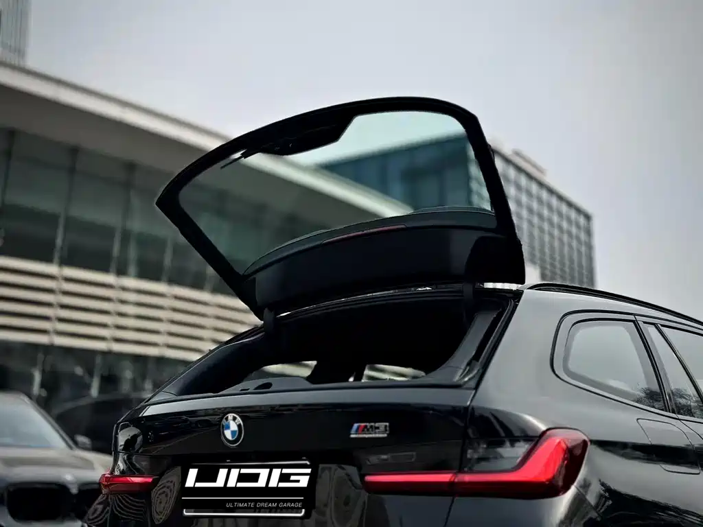 BMW M3 2026 M3 M xDrive