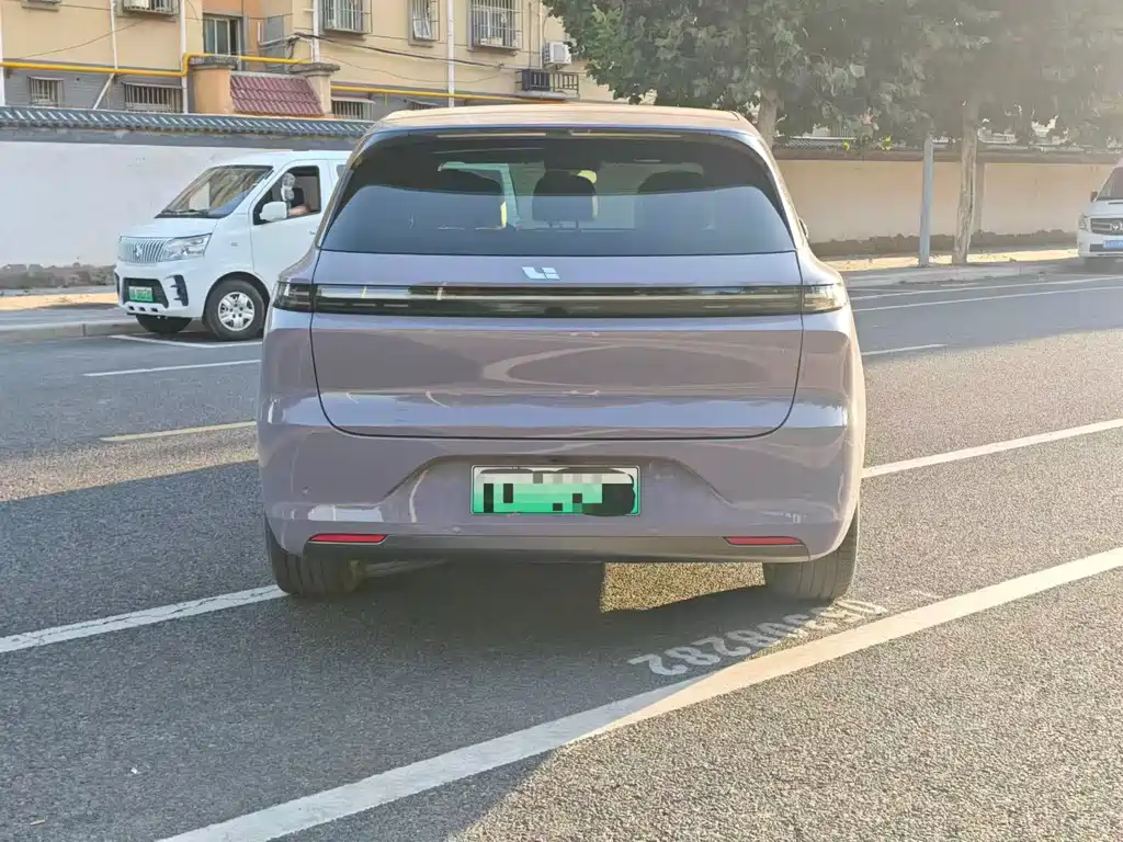 Li Auto Li L6 — миниатюра 34