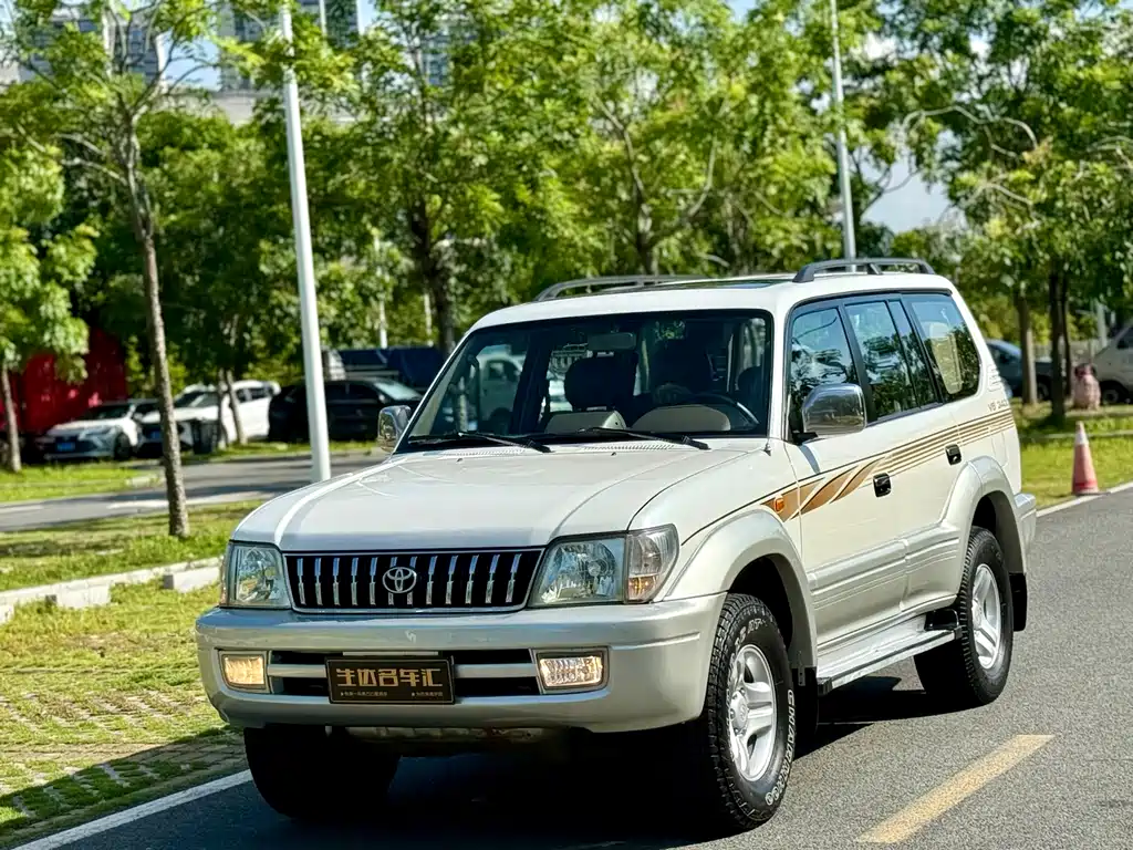 Toyota Prado (Import) 2001