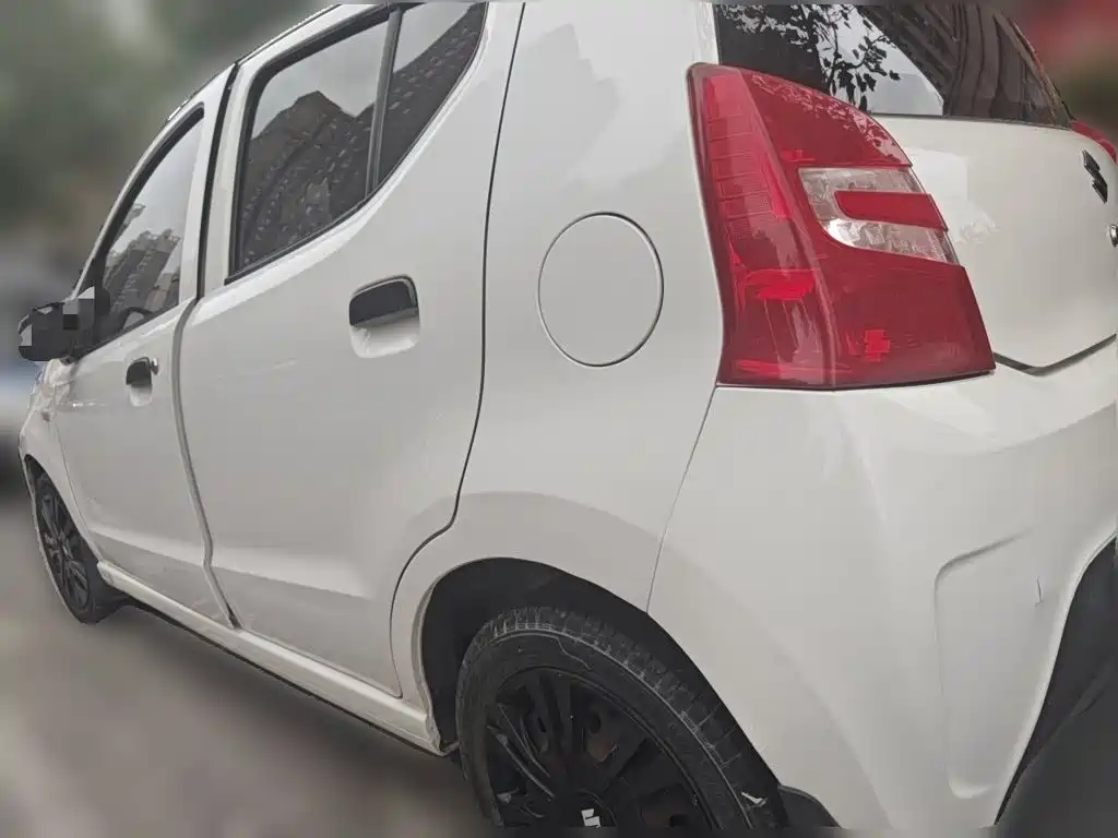 Suzuki Alto — миниатюра 4