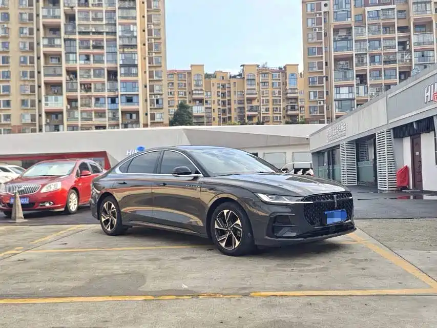 Lincoln Z — миниатюра 3