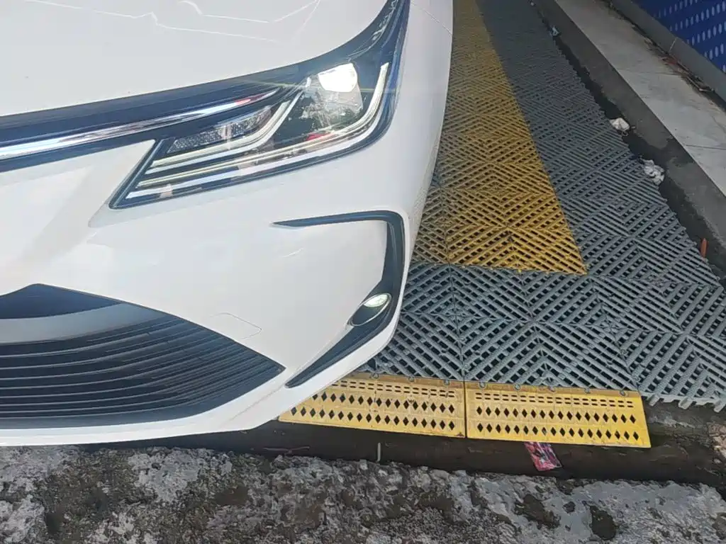 Toyota Corolla — миниатюра 24