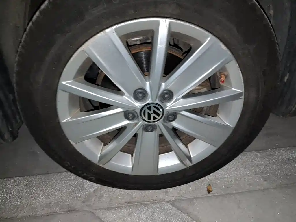 Volkswagen Jetta — миниатюра 25