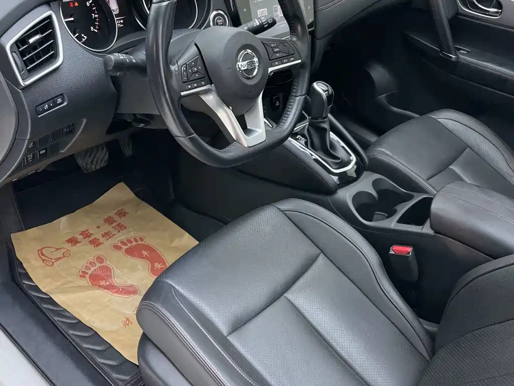 Nissan Qashqai — миниатюра 20