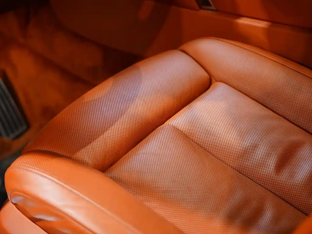 Rolls-Royce Cullinan — миниатюра 32
