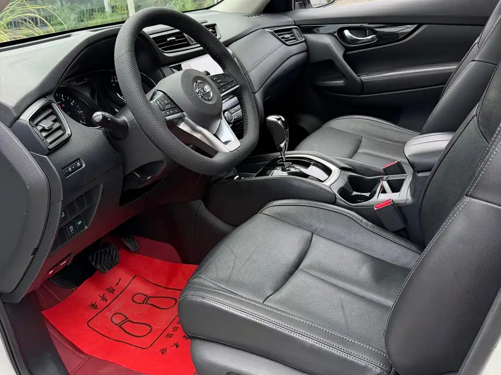 Nissan X-Trail — миниатюра 7