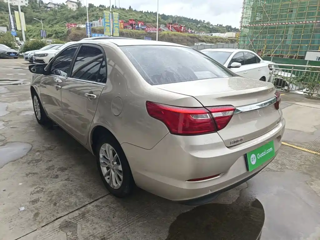 Geely Vision — миниатюра 5