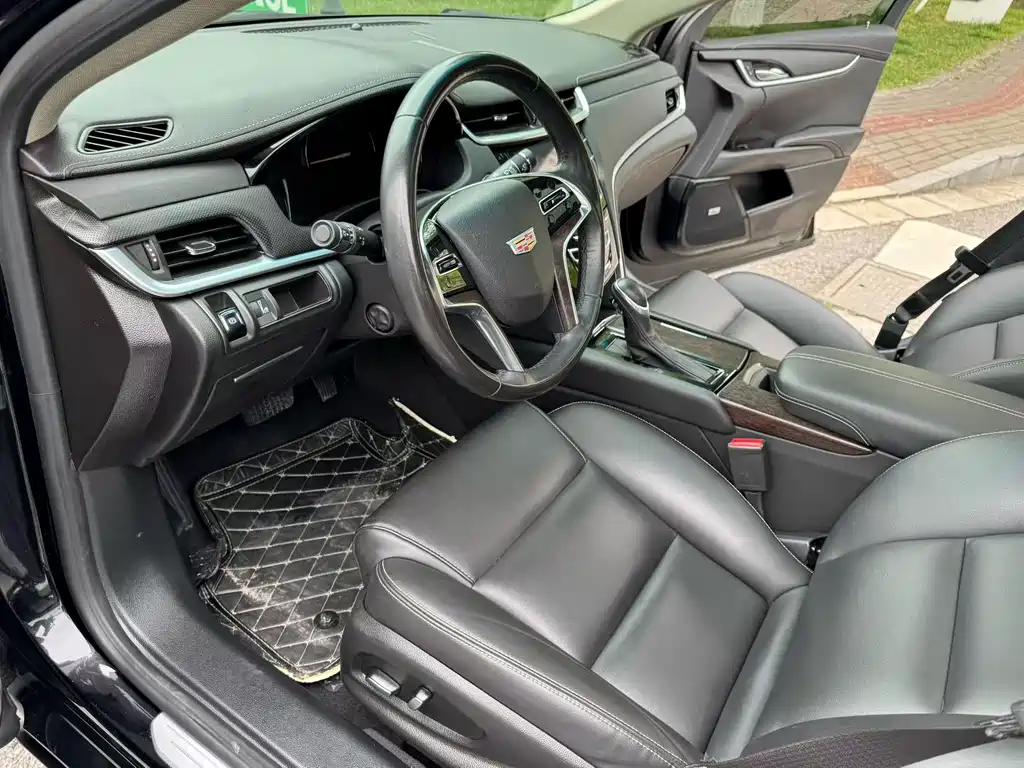 Cadillac XTS — миниатюра 6