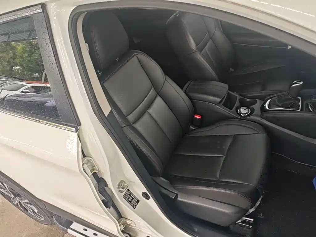 Nissan Qashqai — миниатюра 25