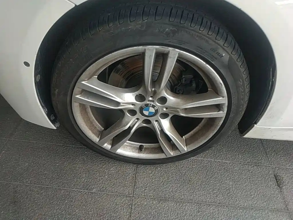 BMW 3 Series — миниатюра 23