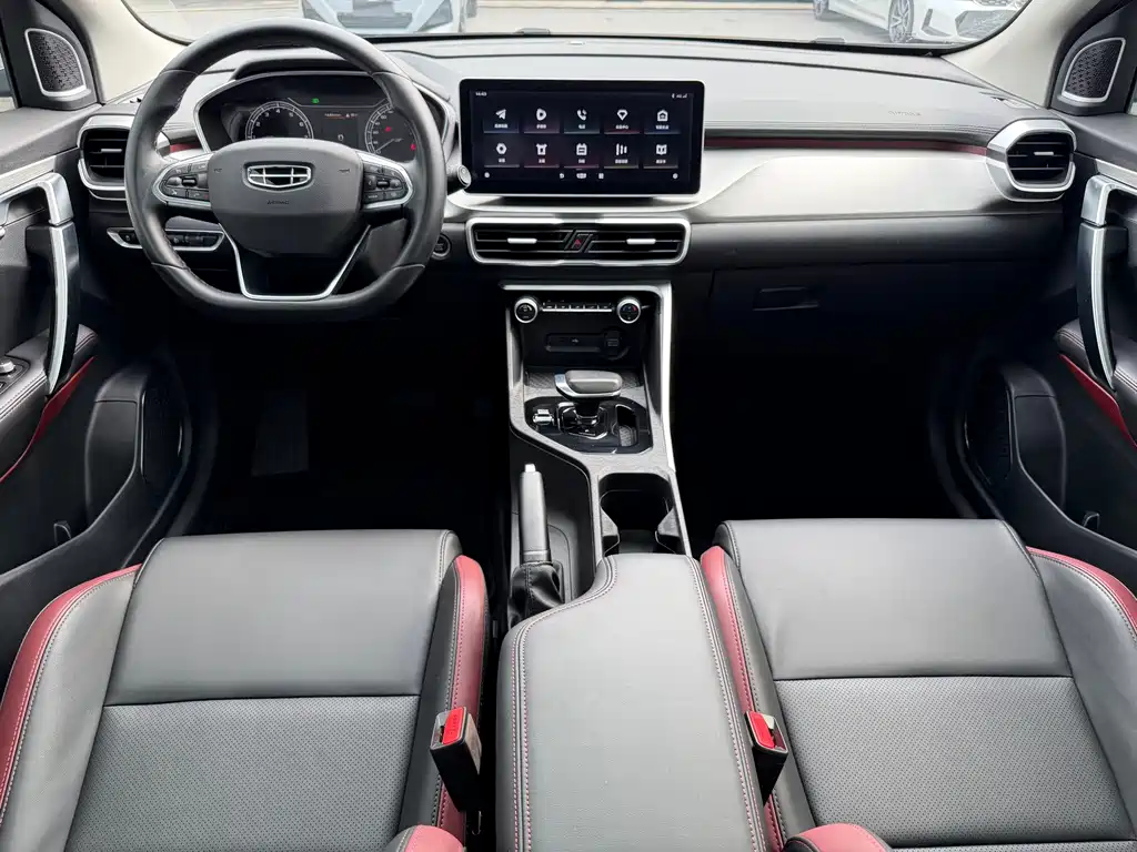 Geely Binyue — миниатюра 19