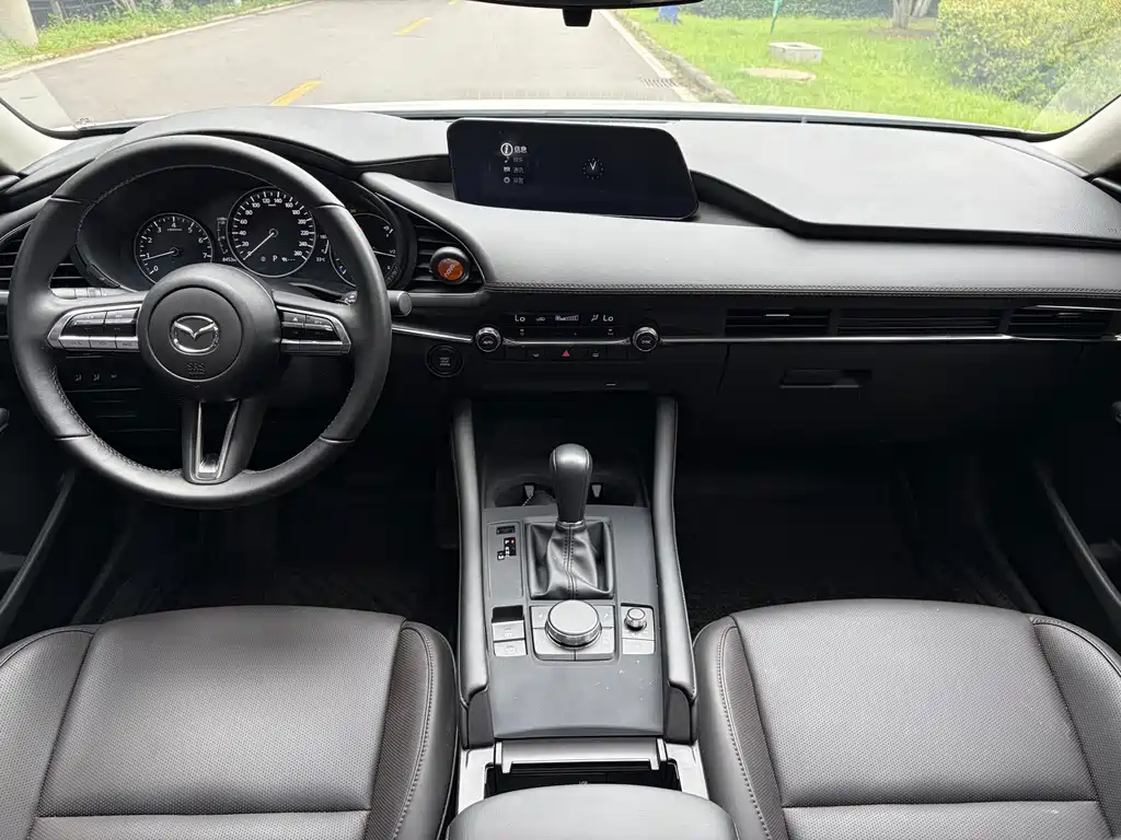 Mazda 3 Axela — миниатюра 6