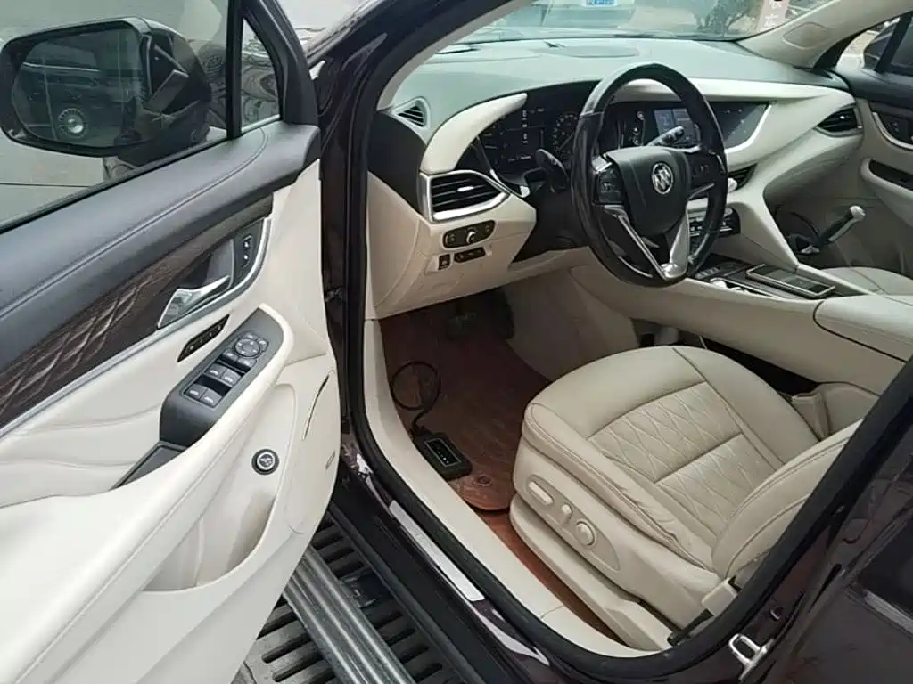 Buick Enclave — миниатюра 16