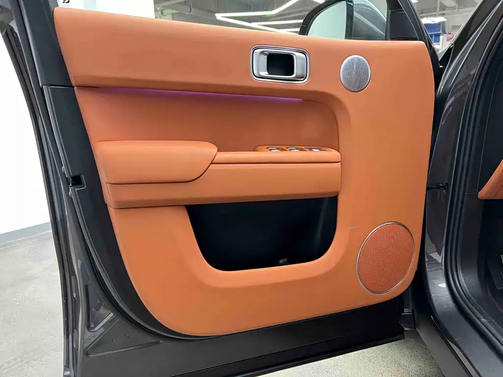 Li Auto Li L9 — миниатюра 13