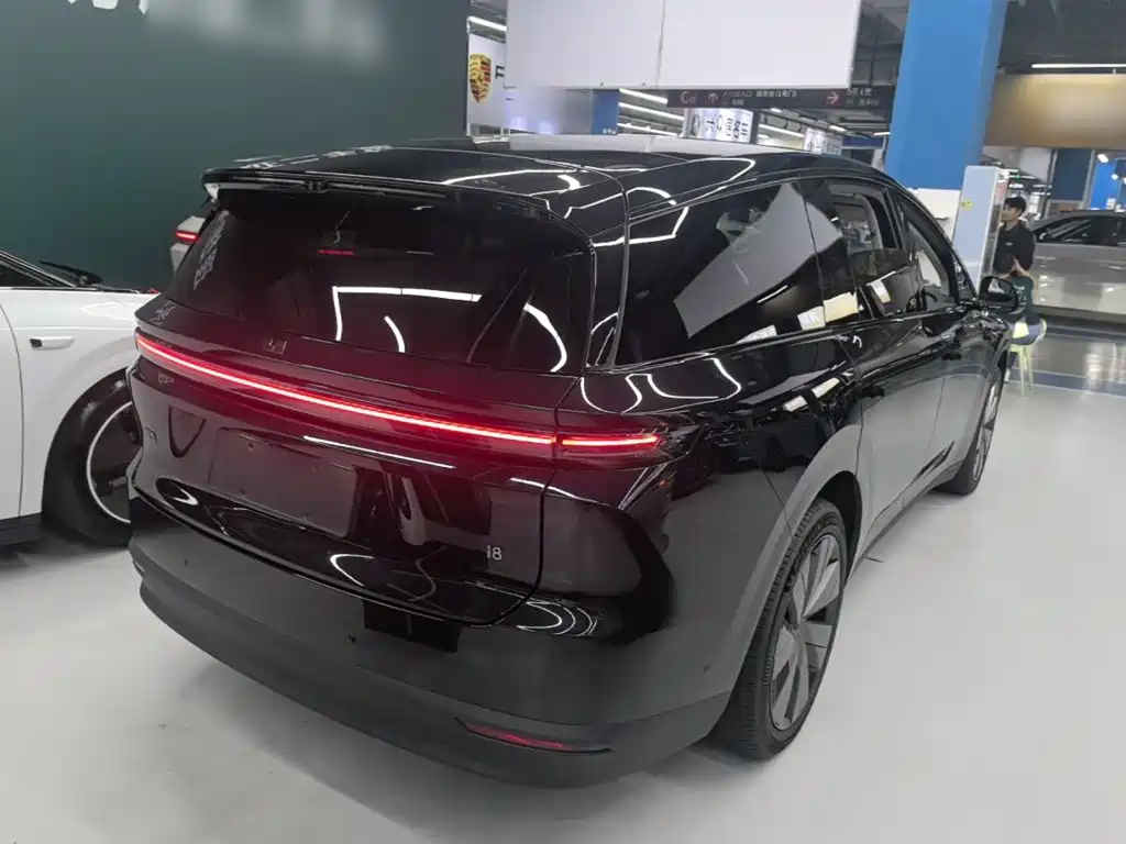 Li Auto Li i8 — миниатюра 7